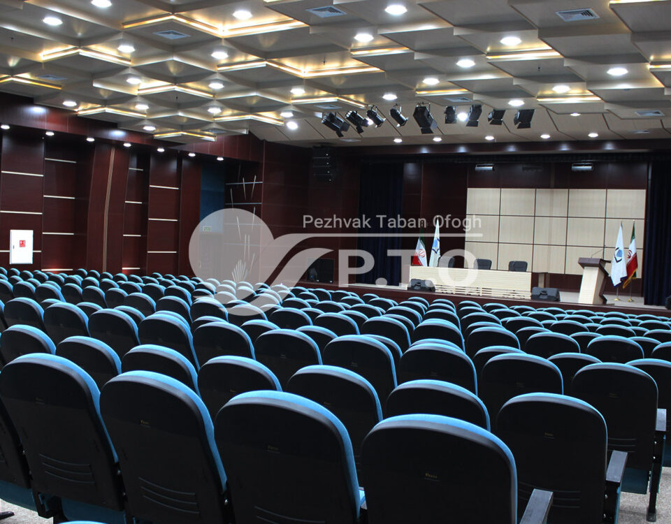 صندلی سالن آمفی تئاتر | دانشگاه سراسری نیشابور